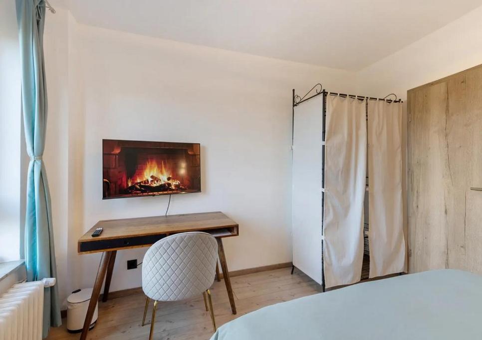 Charmentes Privatzimmer Mit Kueche, Naturgebiet Dusseldorf Bilik gambar