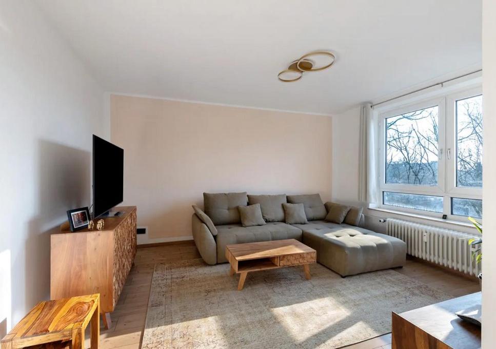 Charmentes Privatzimmer Mit Kueche, Naturgebiet Dusseldorf Bilik gambar